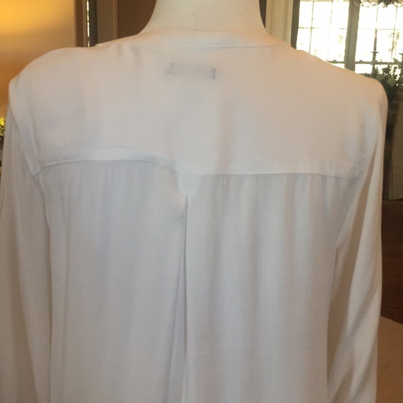 Cupio White Blouse in Medium - Picture 9 of 12